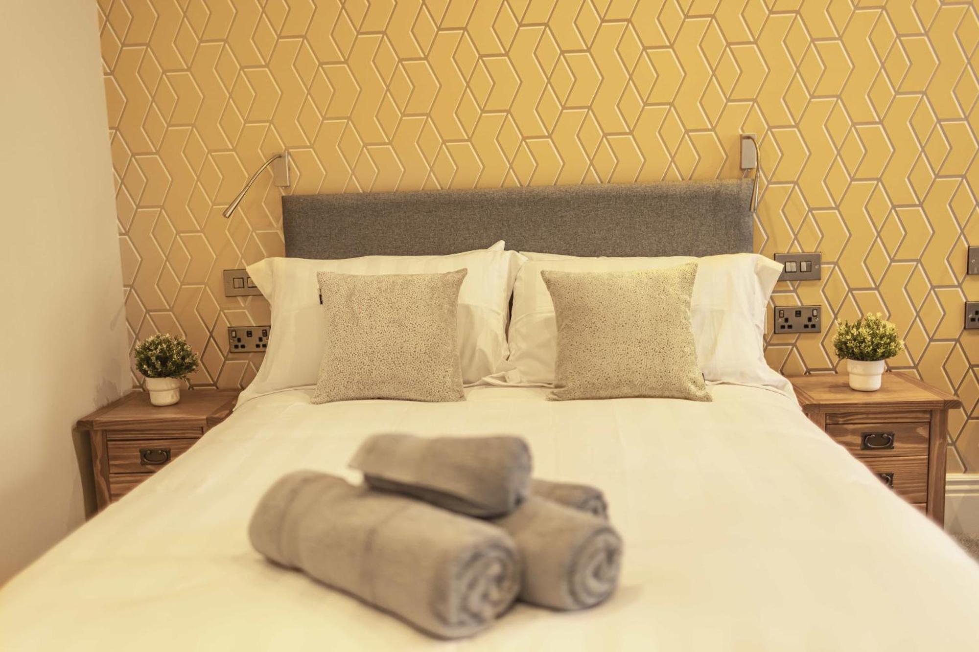 Rooms At The Vault 巴克斯顿 外观 照片